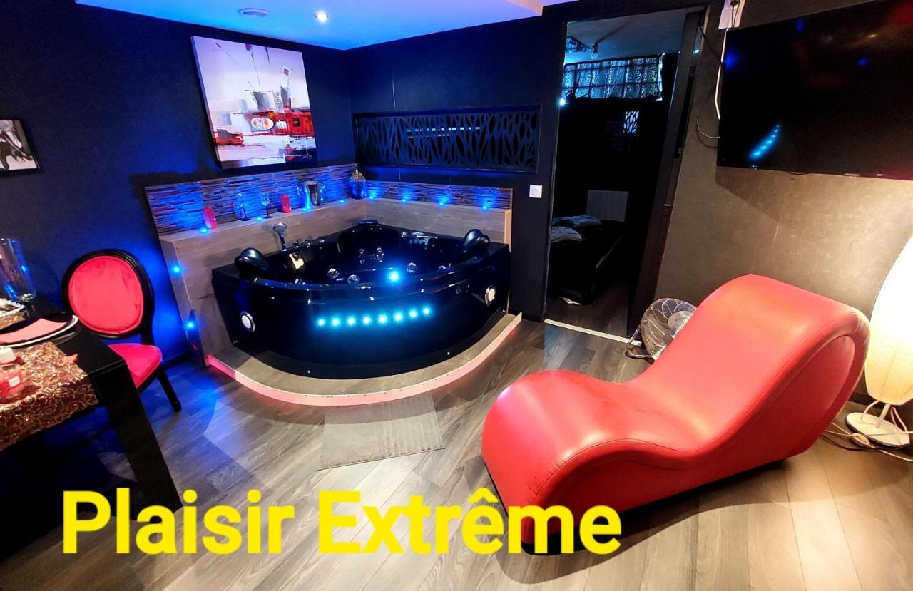 Plaisir Extreme Apartment Roanne